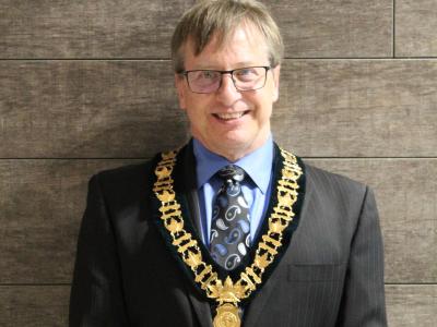 Individual photo of Mayor Steven Backman